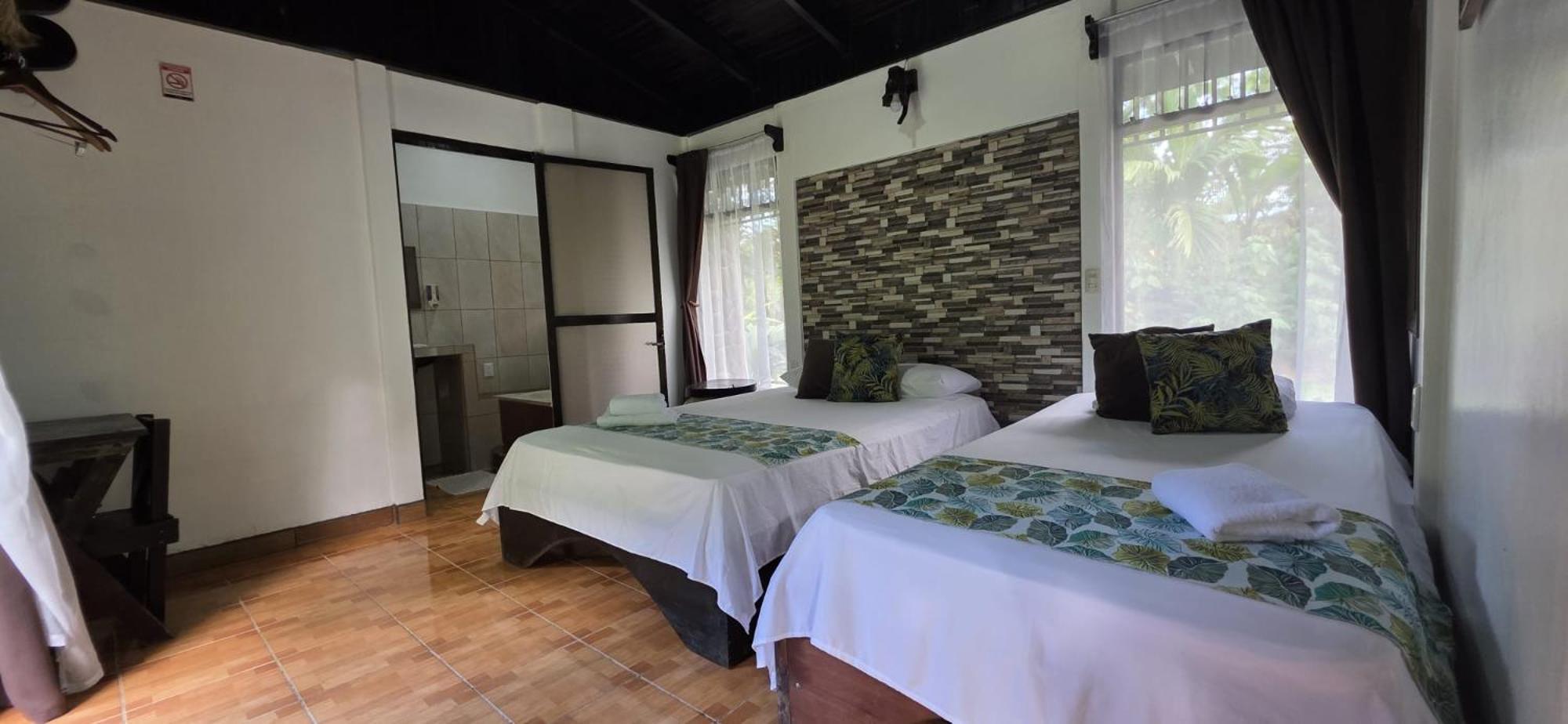 ביחגואה Hotel Catarata Rio Celeste מראה חיצוני תמונה